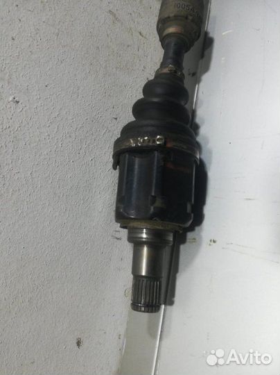 Привод (полуось) левый Toyota Camry V40 2006-2011