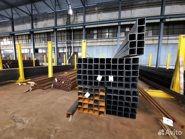 Профильная труба 50х30х2 мм