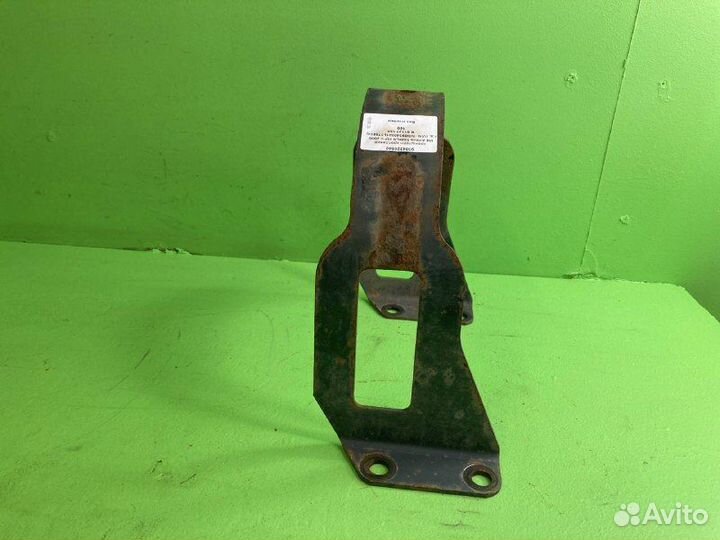 Кронштейн крепления mercedes-benz actros MP II