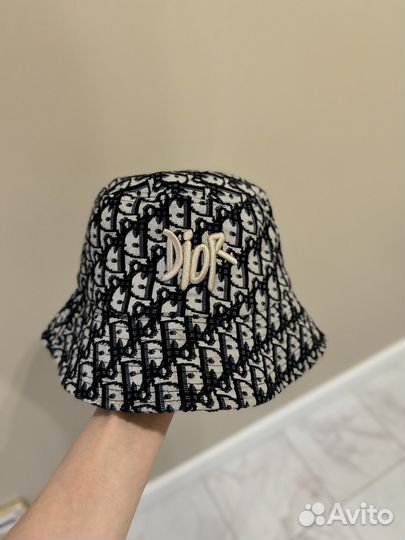 Панама в стиле Dior