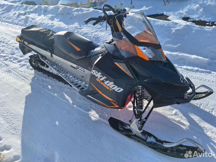 Снегоход BRP Ski-doo Summit sport 154 800R