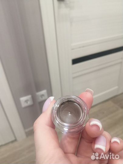 Тени для бровей