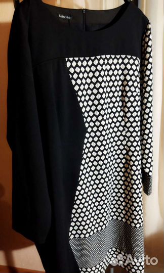 Платье новое р.62