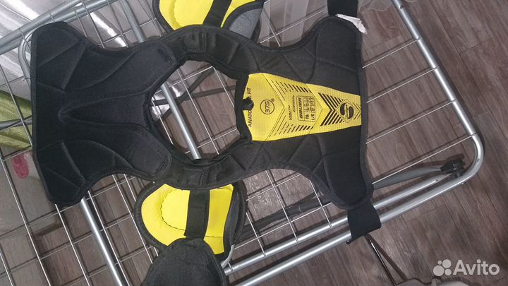 Хоккейный нагрудник детский