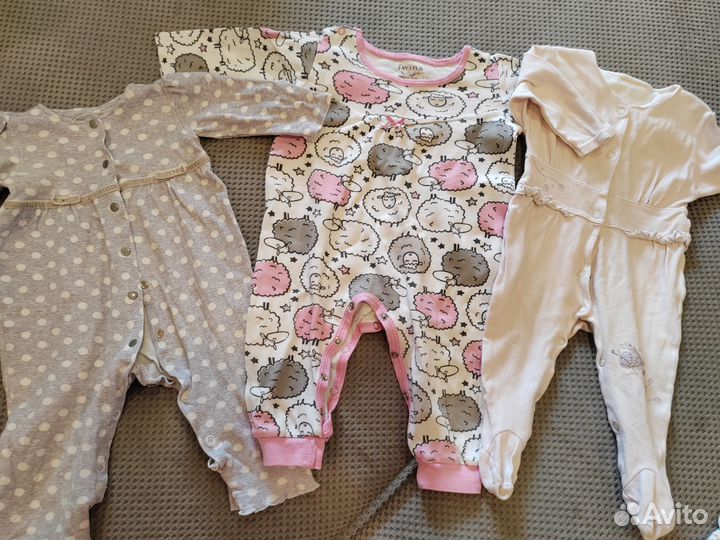 Пакетом одежда на девочку 62-68(продан)