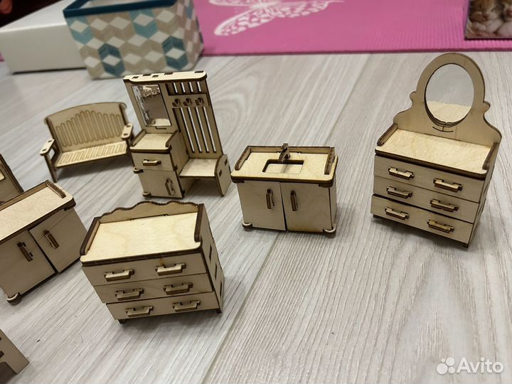 Набор деревянной мебели для кукол