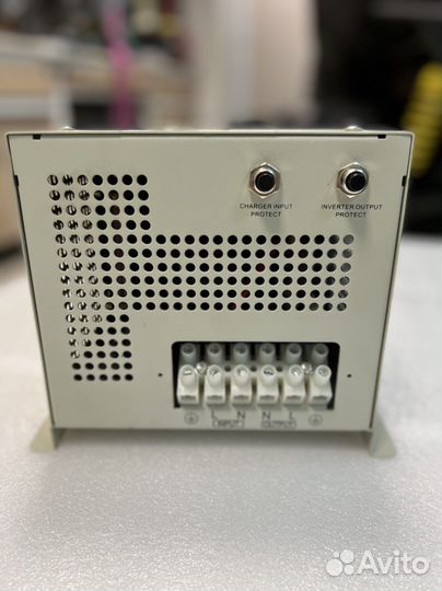 Инвертор 3 кВт / 24 В / 220v Power Star W7