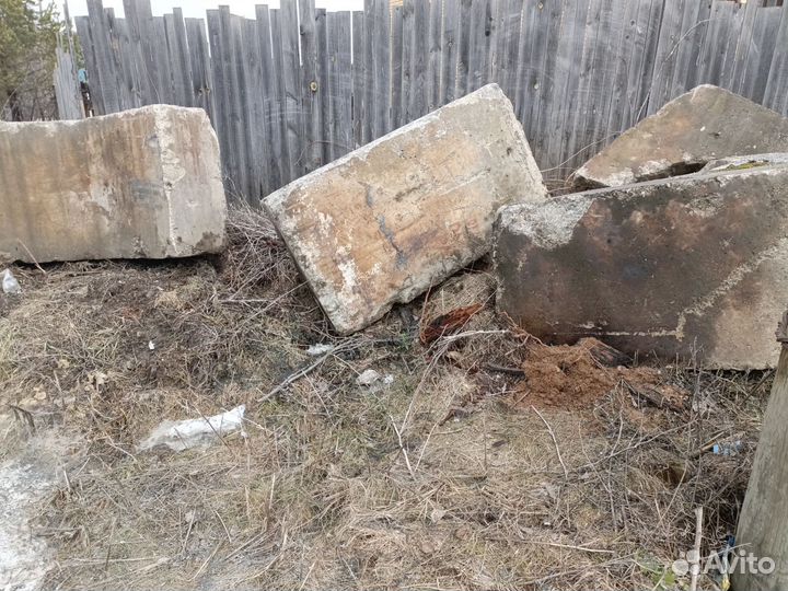Бетонные блоки