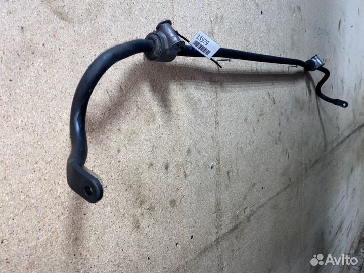 Стабилизатор поперечной устойчивости задний