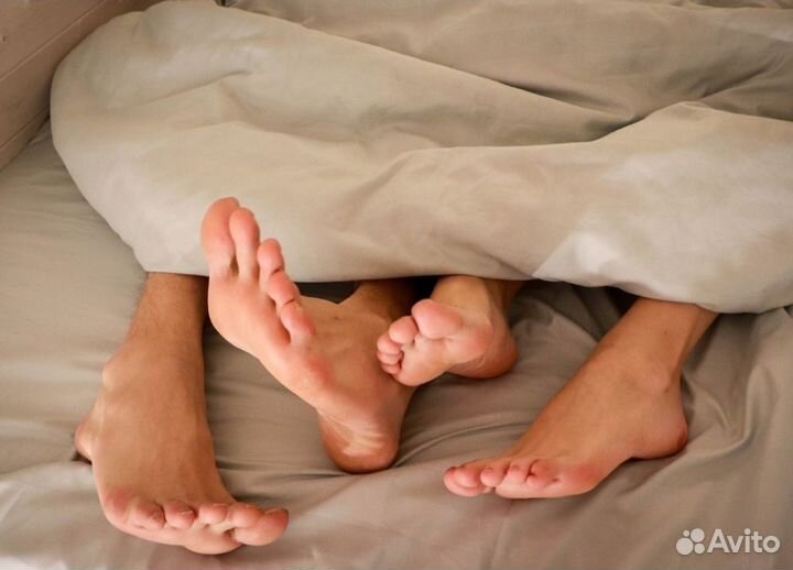 Романтический вечер вдвоем в домике за городом