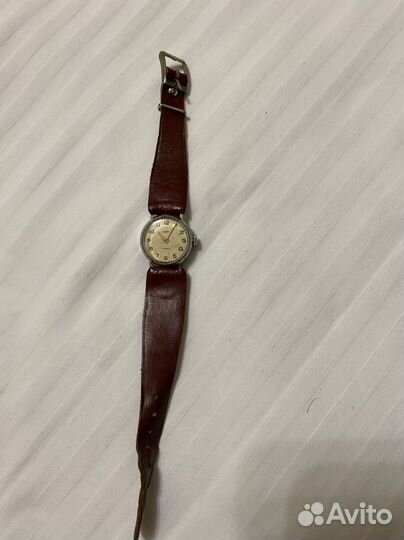 Часы женские б/у