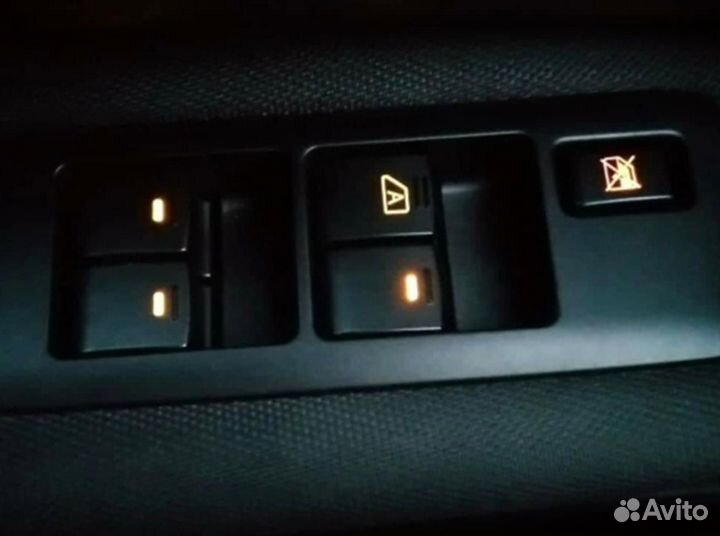 Кнопки стеклоподъемников Nissan Infiniti