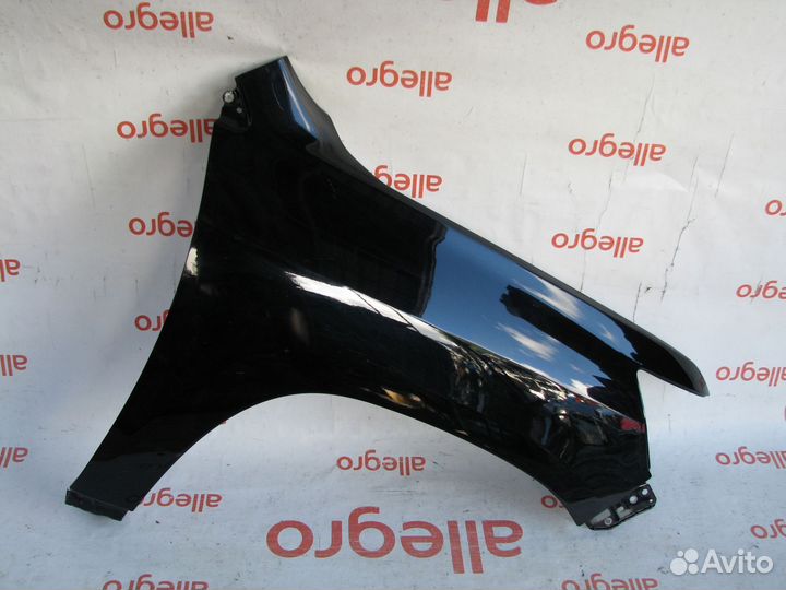 Toyota LC 200 крыло переднее правое 2015+