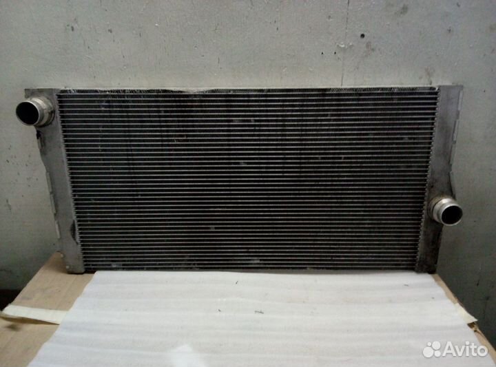 Радиатор основной BMW F10 F11 дизель