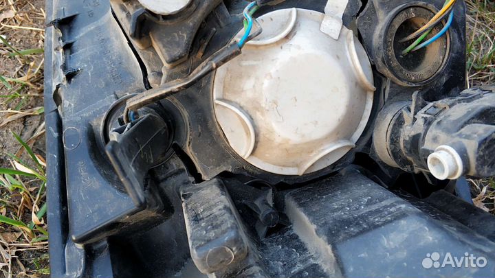 Фара левая,Lada Vesta sw cross