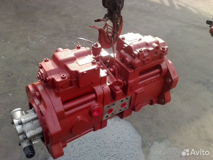 Основной гидравлический насос JCB JC220/K3V112DT