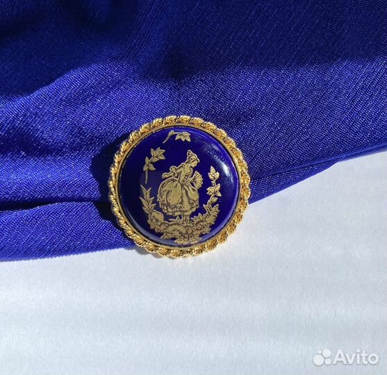 Фарфоровая винтажная брошь. Лимож