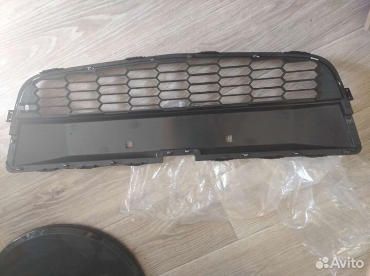 Решетка радиатора chevrolet aveo т300