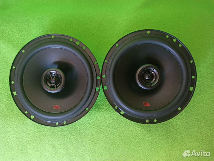 Автомобильные колонки JBL