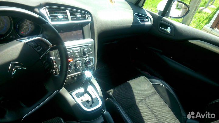 Citroen C4 1.6 AT, 2011, 100 000 км