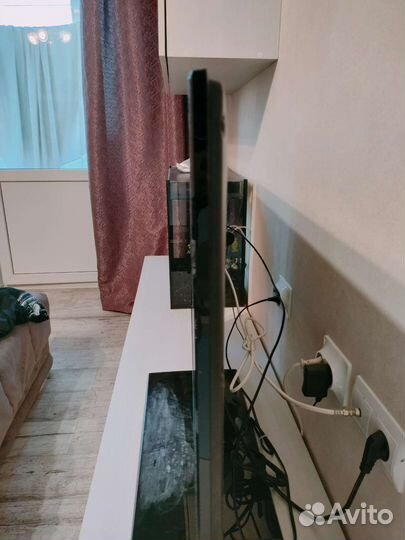 Телевизор LG 42LV3700-ZC