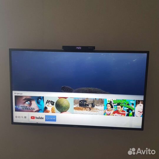 Телевизор Samsung Smart tv