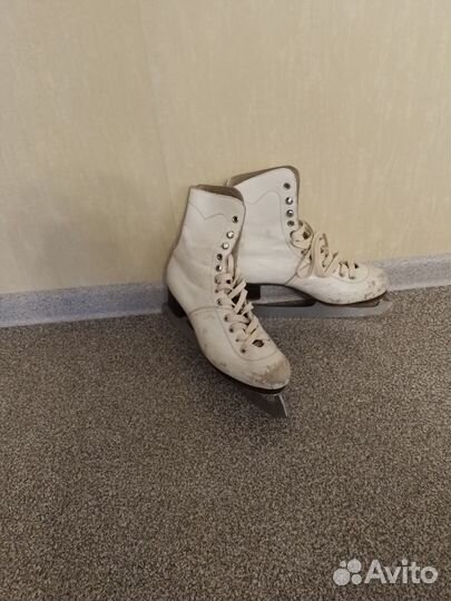 Коньки СССР бу кожаные женские