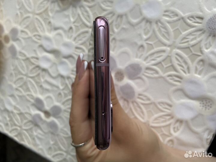 Телефон samsung c 20 fe