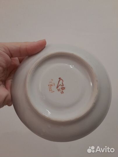 Блюдце Дулево