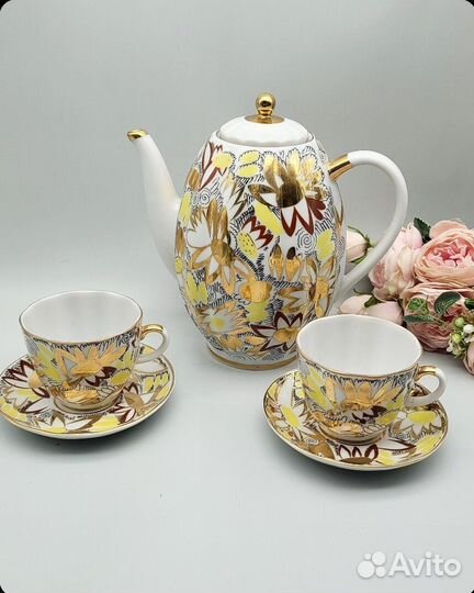 Кофейник Золотые ромашки 