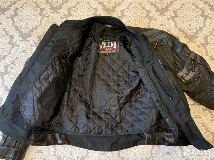 Мотокуртка мужская Vulkan