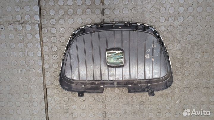 Решетка радиатора Seat Leon 2, 2012