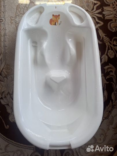 Ванночка для купания, развивающий коврик, мобиль