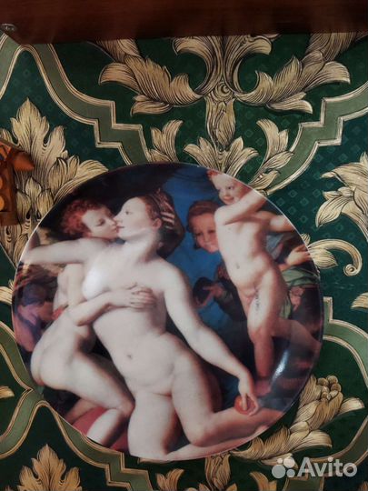 Тарелка настенная