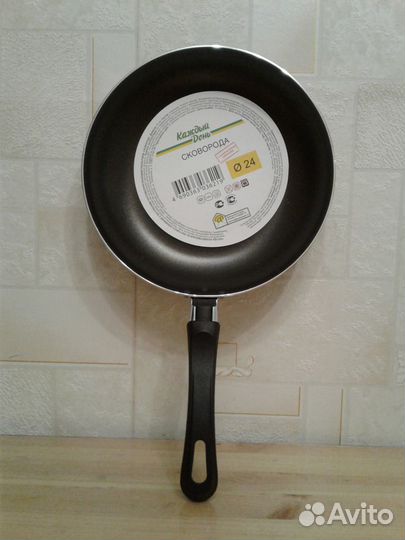 Сковорода с антипригарным покрытием