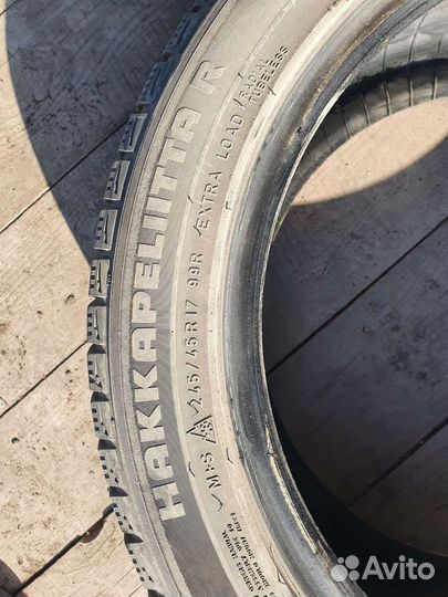 Nokian Tyres Hakkapeliitta R 245/45 R17