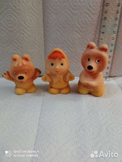 Игрушки современные и из СССР