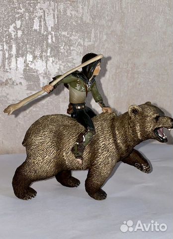 Медведь с воином Schleich объявление продам