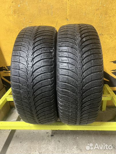 Goodyear UltraGrip Ice 215/60 R16