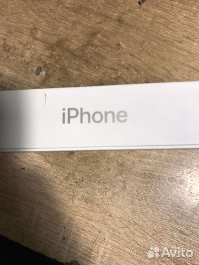 Коробка от iPhone 12