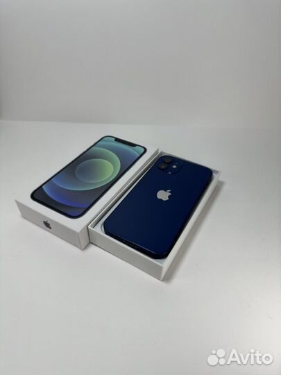 iPhone 12, 64 ГБ