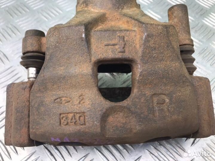 Суппорт передний правый Mazda 6 GG AJ 3.0 2006