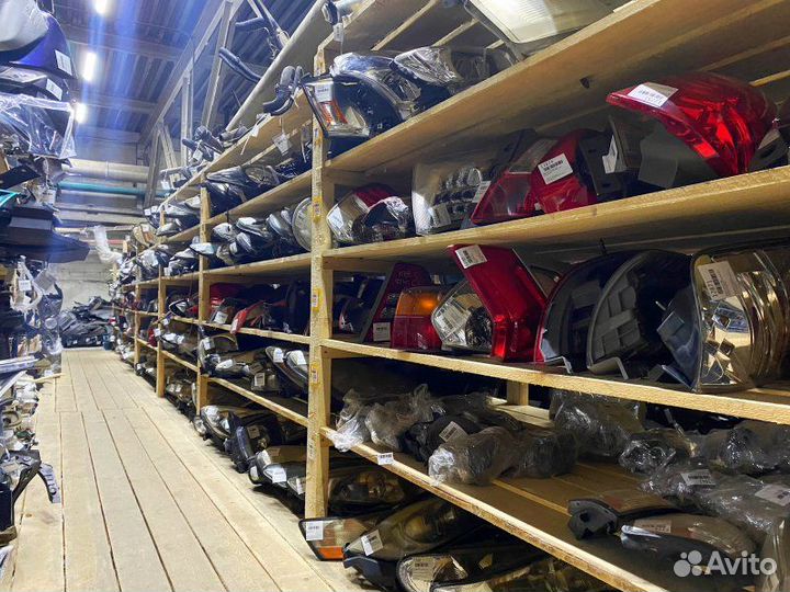 Блок предохранителей Toyota Passo KGC30 1krfe