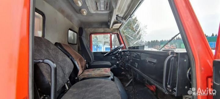 КамАЗ 65111 с КМУ, 2010