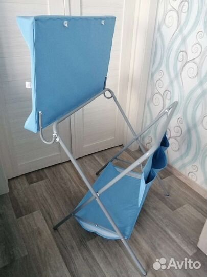 Пеленальный столик