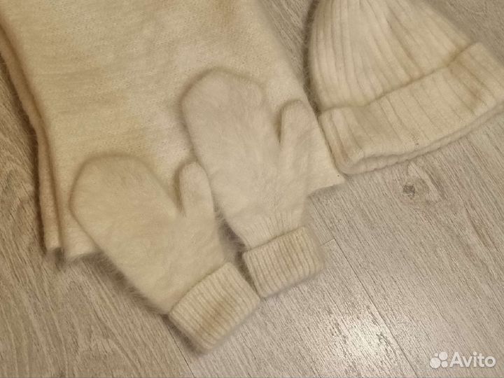 Комплект шапка снуд и варежки женский