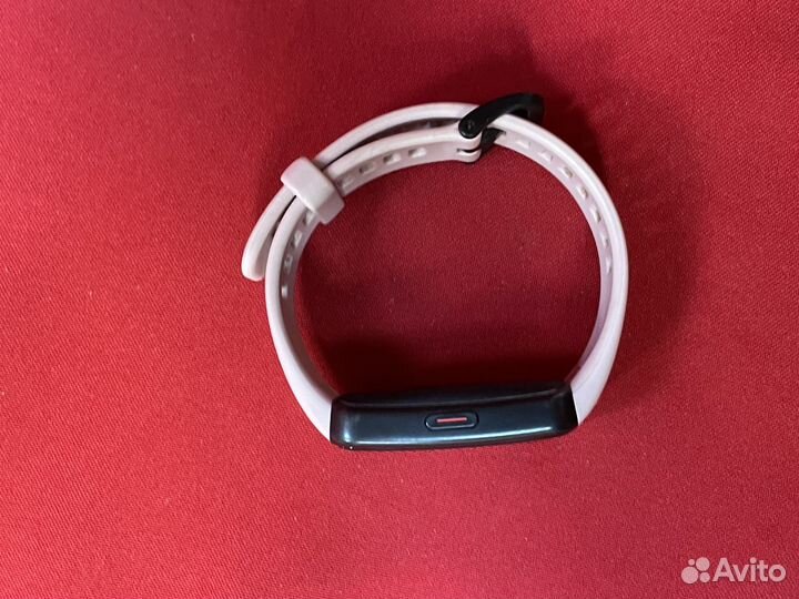 Умные часы honor Band 6