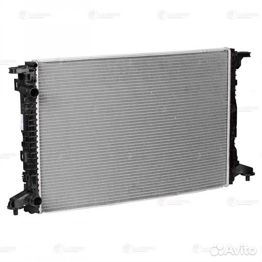 Радиатор охлаждения Audi