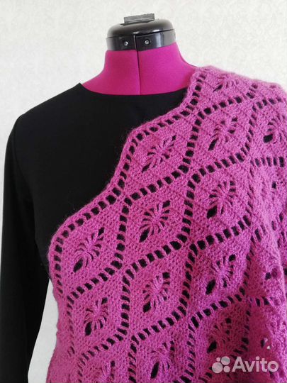 Вязаный платок бактус