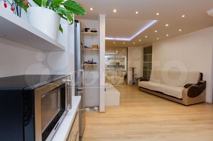 2-к. квартира, 62 м², 3/15 эт.